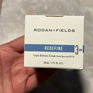 Rodan+ fields redefine triple defense cream with spf 30 expires on December 2024